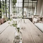 Ξενοδοχείο The Cozy & Lofts Timmendorfer