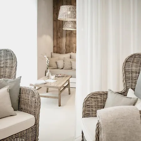 Hotel The Cozy & Lofts Timmendorfer 4*