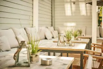 호텔 The Cozy & Lofts Timmendorfer 4*