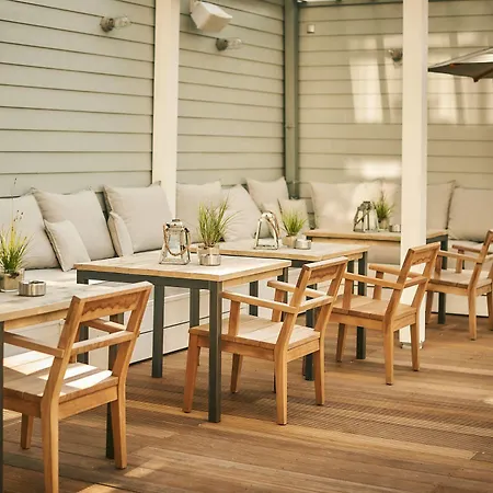 Hotel The Cozy & Lofts Timmendorfer 4*